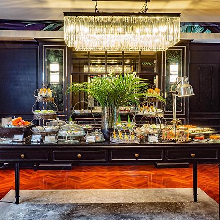 Akara Hotel Bangkok Exteriör bild The lobby of the hotel