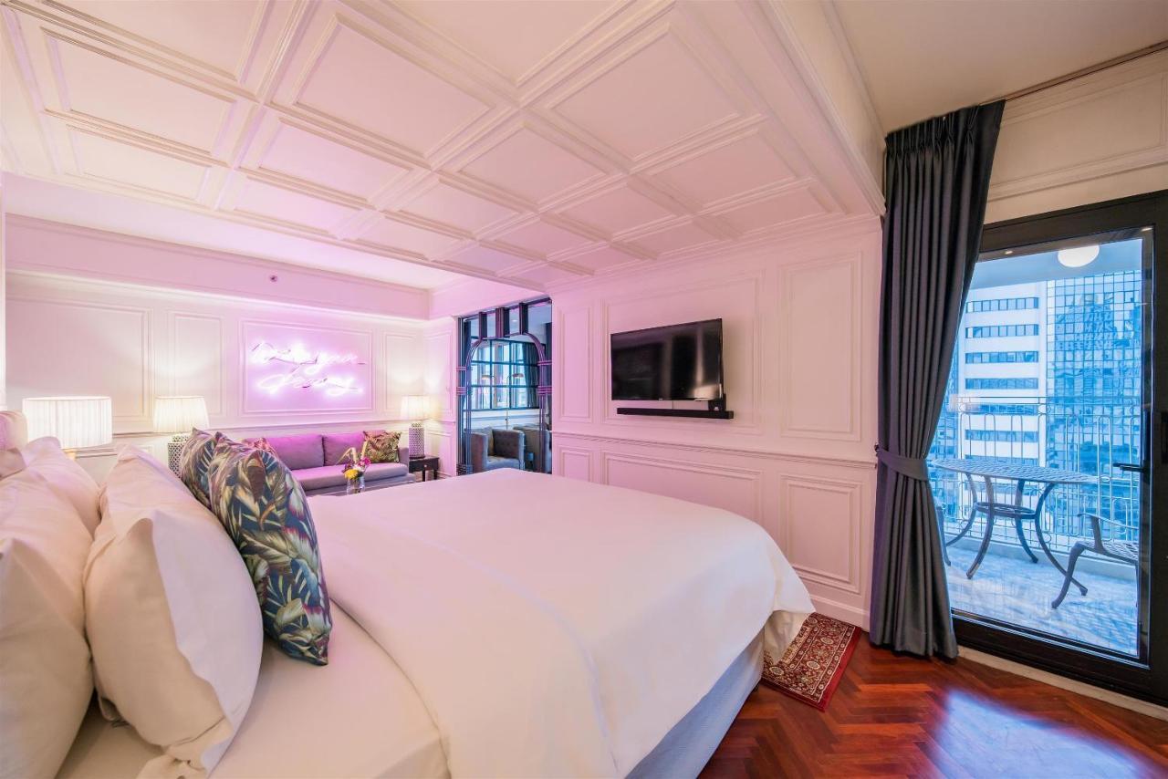 Akara Hotel Bangkok Exteriör bild Deluxe Room
